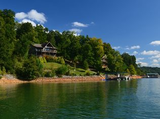 405 Deer Ridge Ln, Lafollete, TN 37766