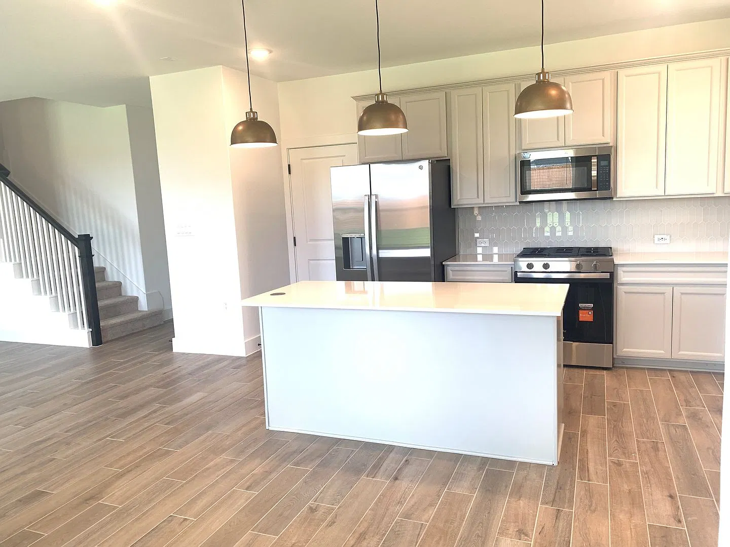 Brand-New Pulte Home in Lagos Spacious, Stylish & Ready for You! — Photo 2