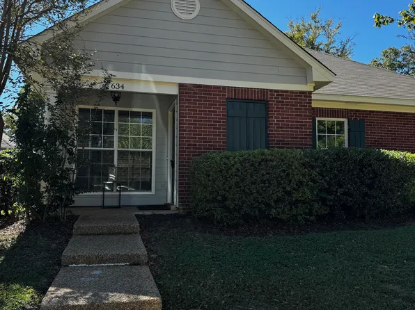 634 Camdenpark Dr, Ridgeland, MS 39157