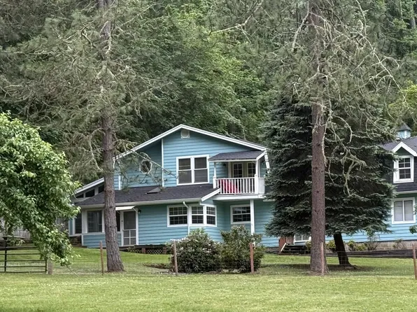 75500 Wicks Rd, Dorena, OR 97434