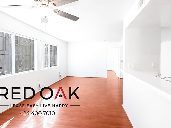 4th image of 502 S Saint Andrews Pl #105
