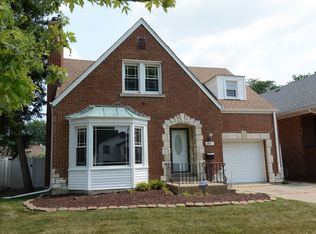 1913 S 3rd Ave, Maywood, IL 60153