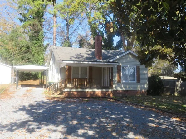 102 W Fairmount Ave, Cedartown, GA 30125