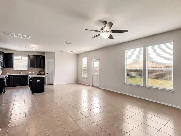 169 Marcheeta Way — Photo 10