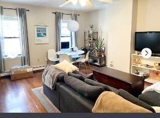 10 Hull St #5, Boston, MA 02113