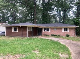 3340 Oakview Dr, Jackson, MS 39212