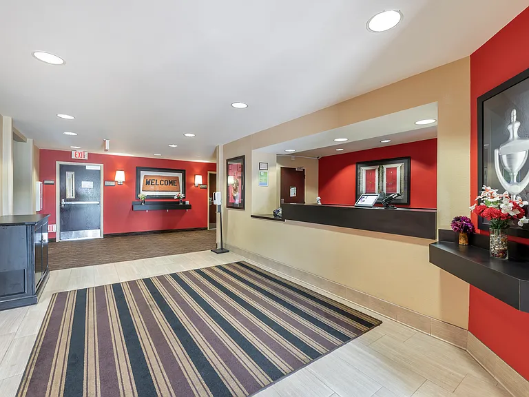 Lobby and Guest Check-in