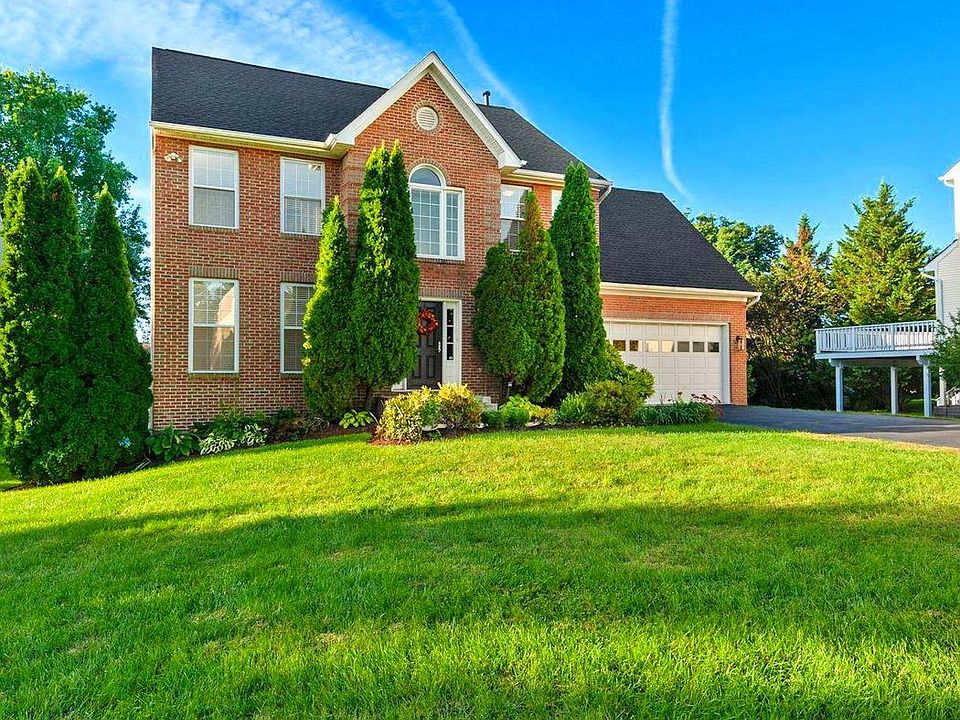 1st image of 427 Madison Forest Dr