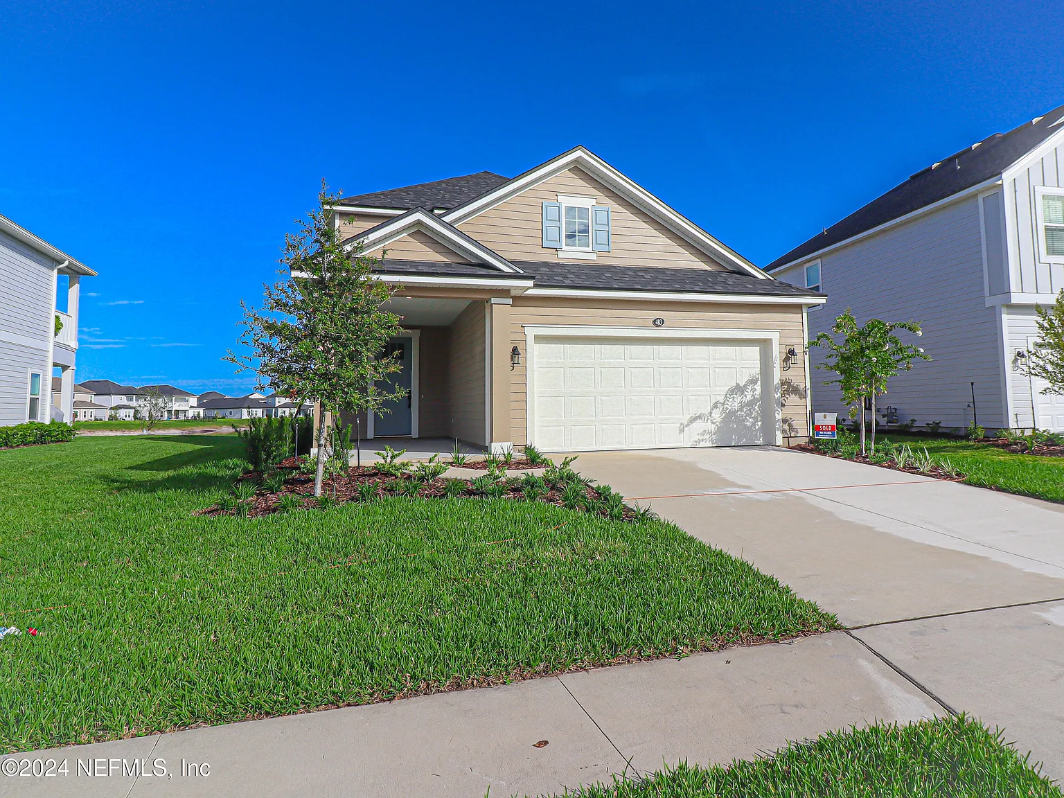 4 bed, 2.5 bath, 2100 sqft, $3,300 — Photo 2
