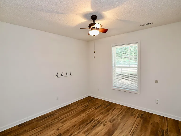 3643 Red Lane Rd — Photo 35