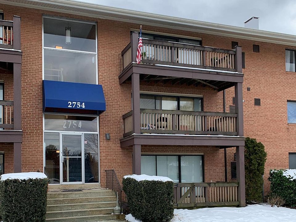 1st image of 2754 Hollywood Rd APT 104