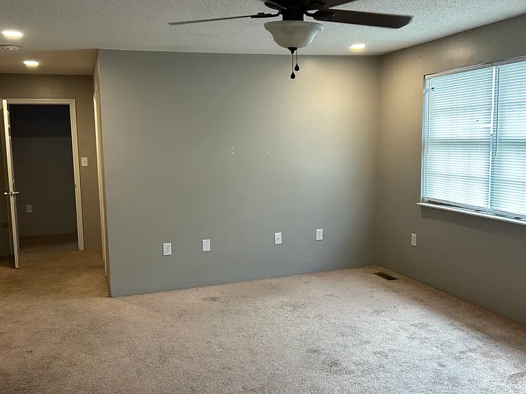 1324 Virginia St — Photo 14