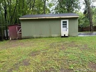 130 Whitlock Rd — Photo 7