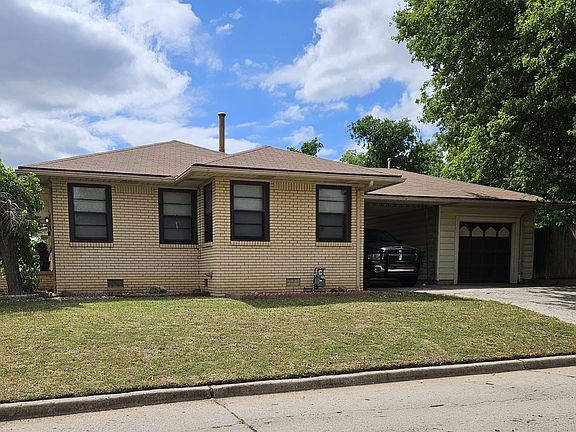4th image of 4401 NW 17th St
