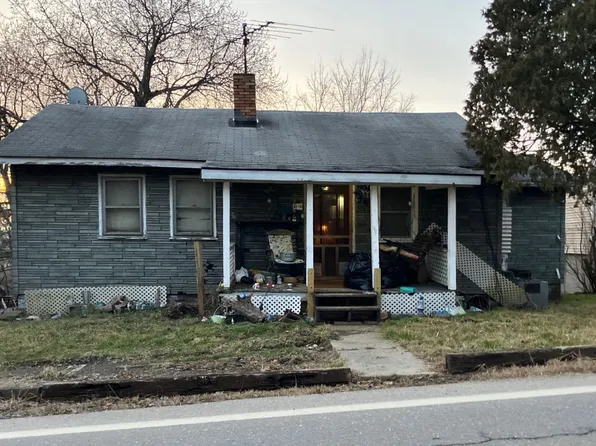9110 State Route 213, Toronto, OH 43964