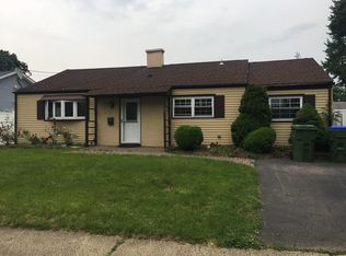 23 Matson Rd, Edison, NJ 08817