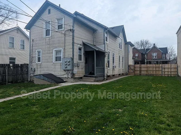 1235 Stophlet St #2 — Photo 3