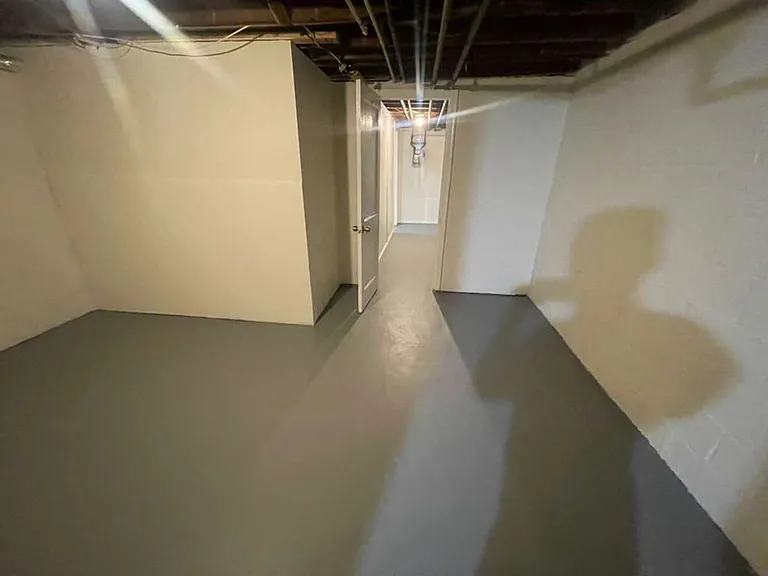 1502 N Kenwood Ave — Photo 15