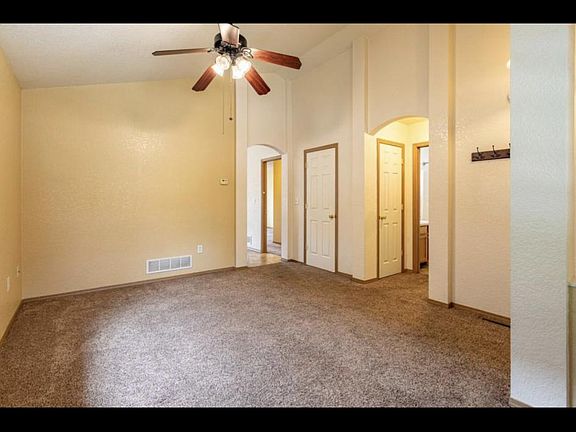 4th image of 4425 Addington Dr