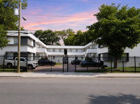 551 NE 62nd St, Miami, FL