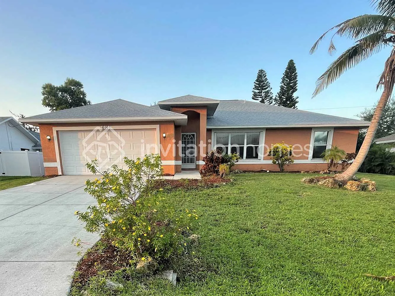 616 SE 27th St Cape Coral, FL 33904 — Photo 1