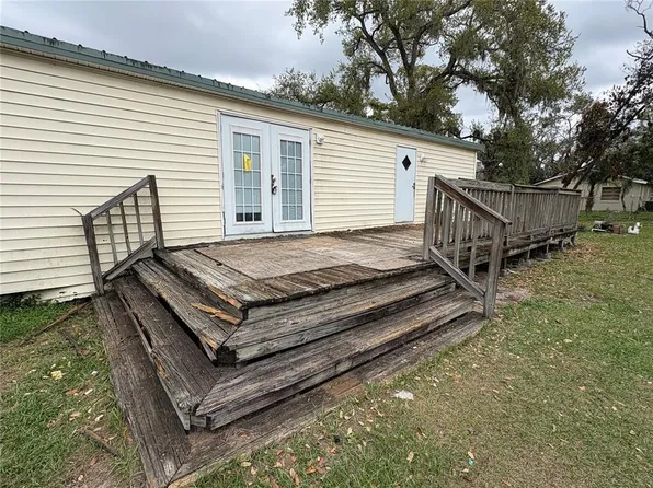 10106 S Alma St, Gibsonton, FL 33534