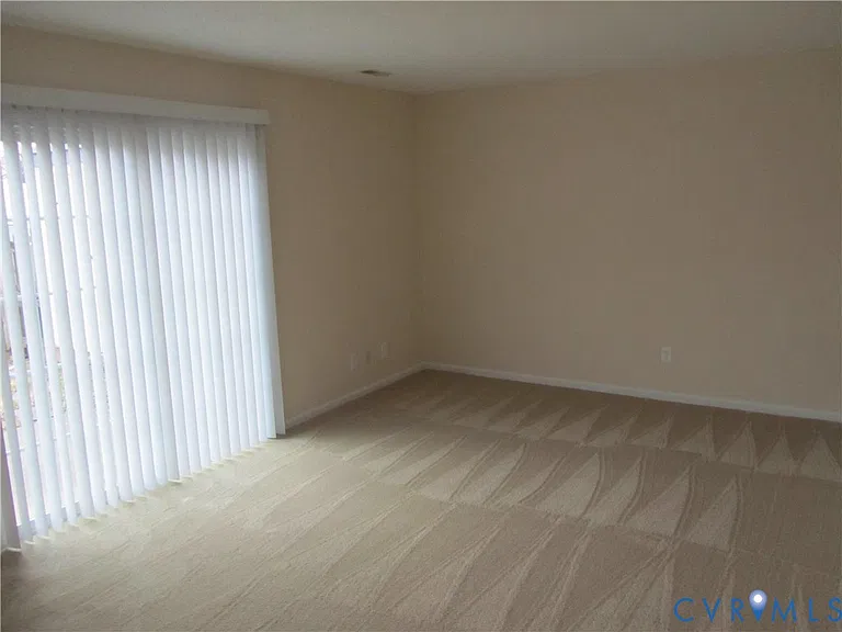 1543 Heritage Hill Cir #END — Photo 3