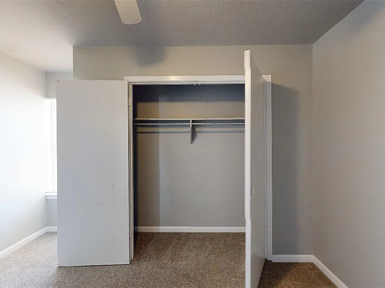 3800 E 29th St #4 — Photo 13