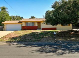 926 Park Dr, Escondido, CA 92029