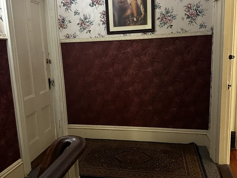 118 Franklin St #2 — Photo 4