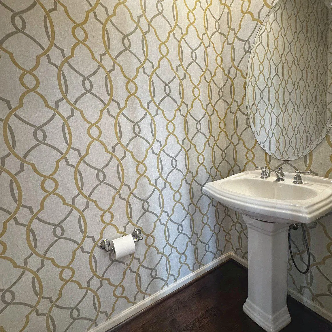 3 bed, 3.5 bath, 2150 sqft, $2,990 — Photo 3