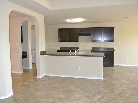2nd image of 3819 Alvarado St