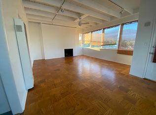 2953 State St APT E, Santa Barbara, CA 93105