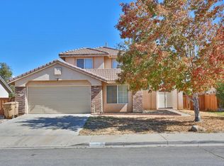 14410 Stonecreek Dr, Hesperia, CA 92344