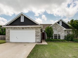 267 County Road 4443, Trenton, TX 75490