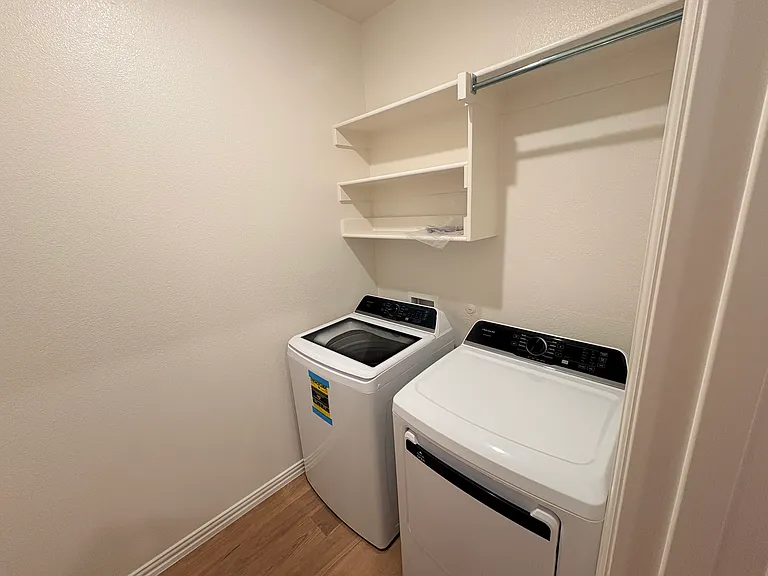 3556 Pierce Ln — Photo 15