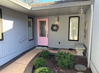 254 Spyglass Dr, Eugene, OR 97401