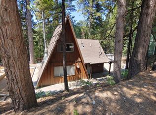 2564 Rim Of The World Dr, Running Springs, CA 92382