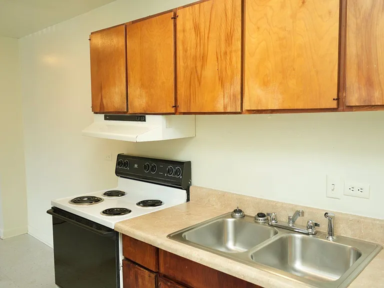 1500 Grady Ave — Photo 21