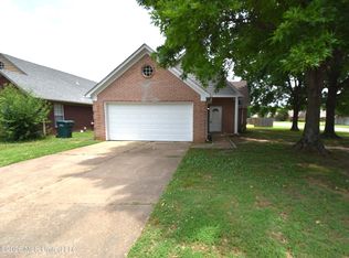 5558 Kayla Dr, Southaven, MS 38671