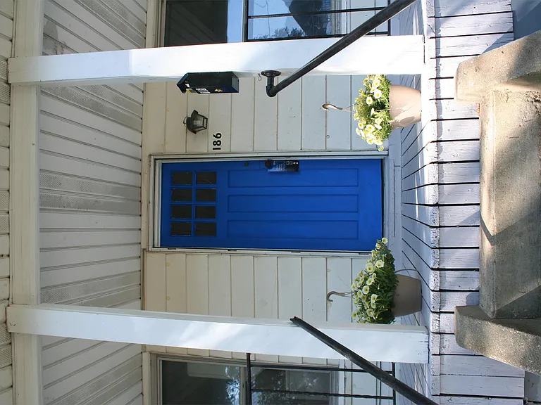 186 W Washington St — Photo 10