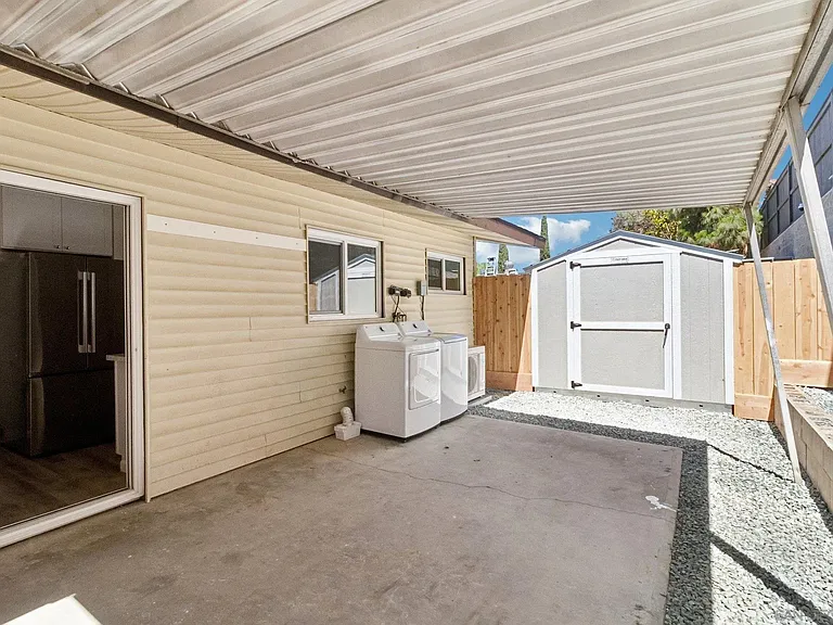 8719 Carribean Way — Photo 24