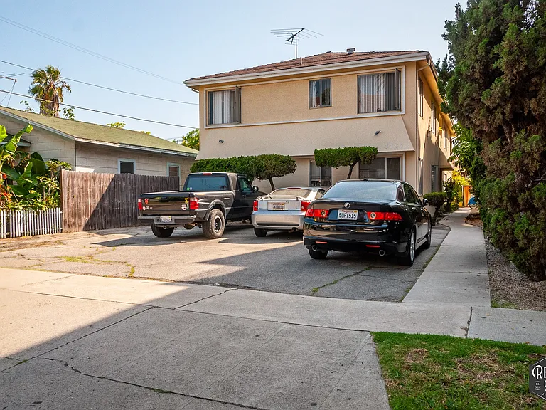 3757 Glendon Ave #D — Photo 1