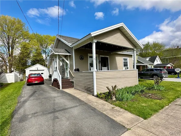 329 2nd Ave, Frankfort, NY 13340