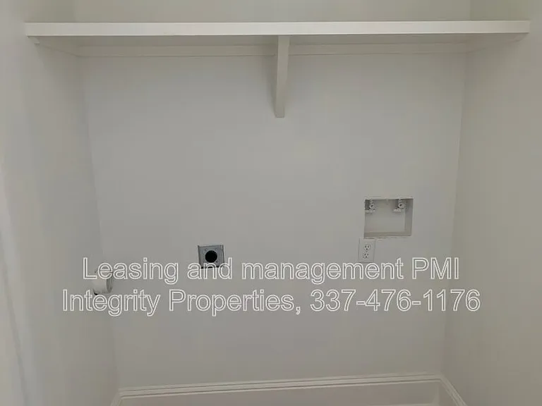 104 Shirekeep Ln — Photo 16