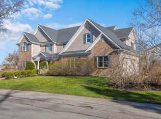 45 Brittany Dr, Charlottetown, PE C1A 9L8