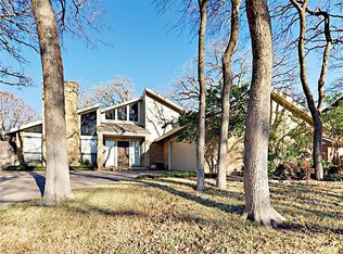 1907 Springbranch Dr, Arlington, TX 76006