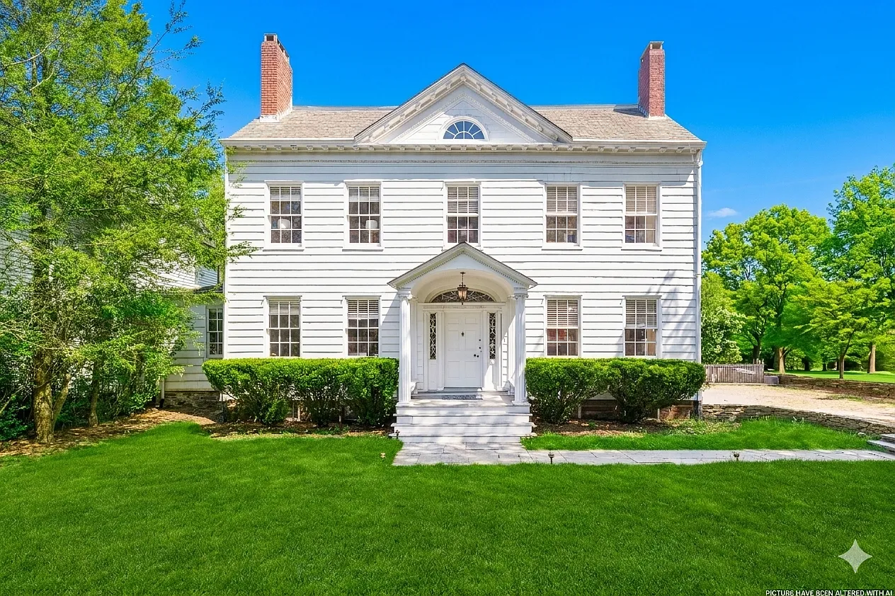 Welcome to the legendary Bert Stern House at 189 Main Street — Photo 1