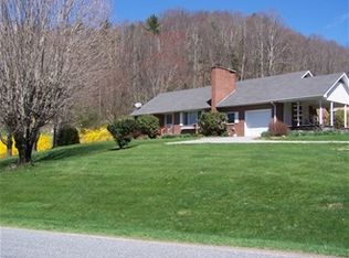 1442 Rush Branch Rd, Sugar Grove, NC 28679