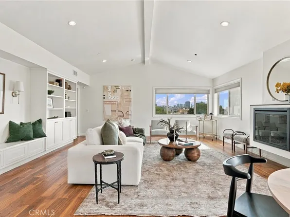1420 S Bundy Dr APT 405, Los Angeles, CA 90025